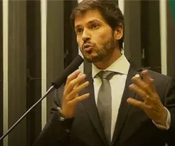 Imagem ilustrativa da imagem Avariados, partidos não conseguem pacificação