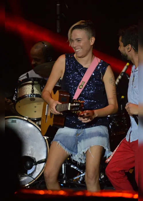 Imagem ilustrativa da imagem Maria Gadú em live solidária nesta quarta