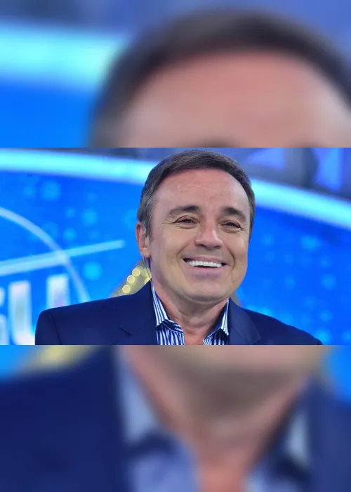 Imagem ilustrativa da imagem Mãe de Gugu se emociona em missa celebrada para apresentador