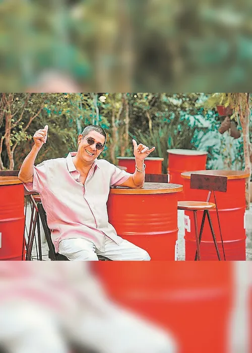 Imagem ilustrativa da imagem Zeca Pagodinho diz que não fará live porque não sabe tocar instrumento musical