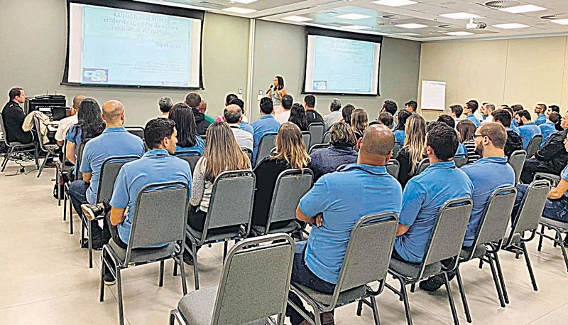 Campanhas educativas em alta (Foto: Divulgação / Águia Branca)