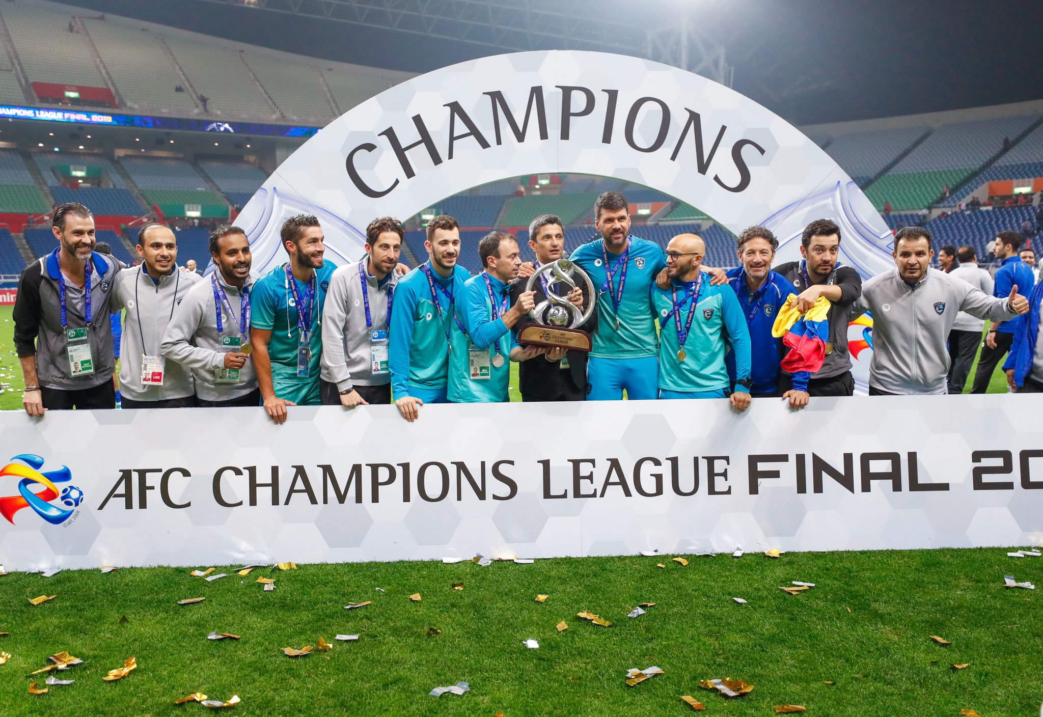 O Al-Hilal, da Arábia Saudita, derrotou o Urawa Red Diamonds, do Japão, neste domingo, fora de casa, por 2 a 0, e conquistou a Liga dos Campeões da Ásia. (Foto: Reprodução/Twitter/@Alhilal_FC)