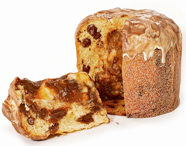 Chocomoça - Um dos recheios de bolos mais famosos da Sodiê  virou recheio de panetone. Vem com gotas de chocolate ao leite, recheado com leite condensado e leite condensado de chocolate e coberto com chocolate branco e ao leite. (Foto: Divulgação)