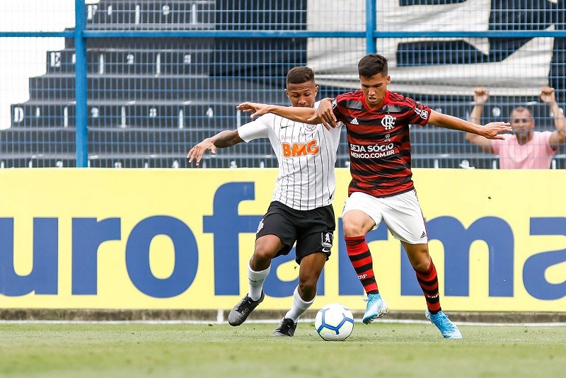 O capixaba Yuri de Oliveira, do Flamengo Sub-20 (Foto: Rodrigo Gazzanel/Agência Corinthians)