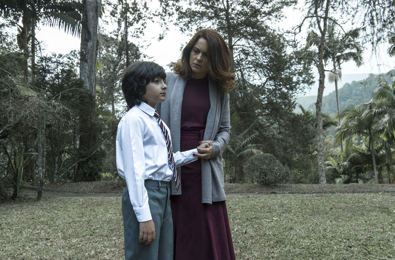 Desalma, com Cláudia Abreu (Foto: Estevam Avellar/ TV Globo)