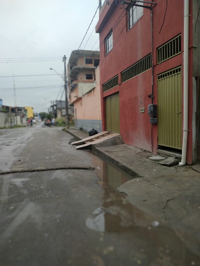 Local onde funciona o forró onde mulher foi esfaqueada no Bairro das Laranjeiras, na Serra. (Foto: Kananda Natielly)