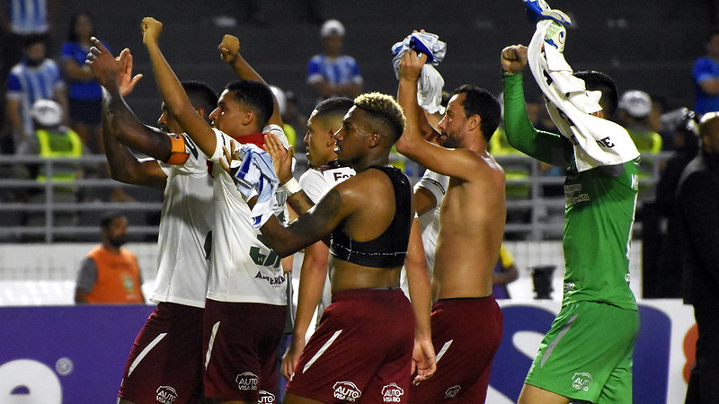 Com o resultado, o Fluminense agora é o 15º colocado, com 38 pontos, ultrapassando Cruzeiro e Ceará na rodada (Foto: Mailson Santana/ Fluminense FC)