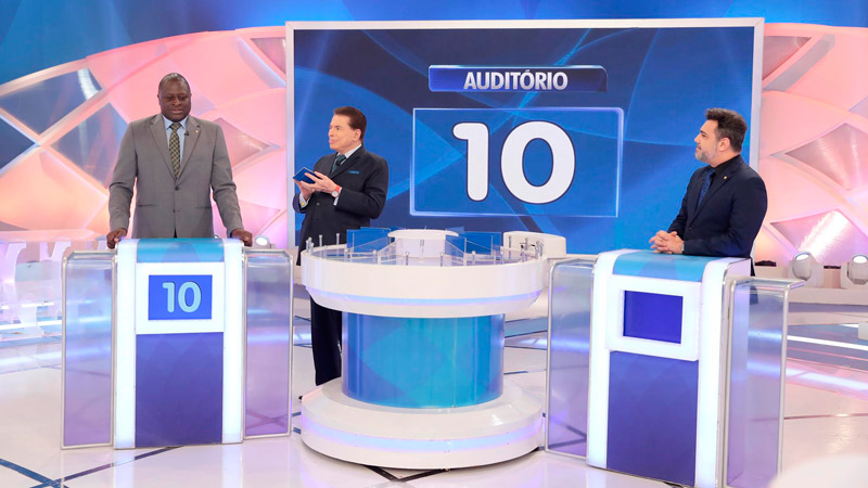 Hélio, Silvio e Feliciano no ‘Jogo das 3 Pistas’ (Foto: Lourival Ribeiro/SBT)