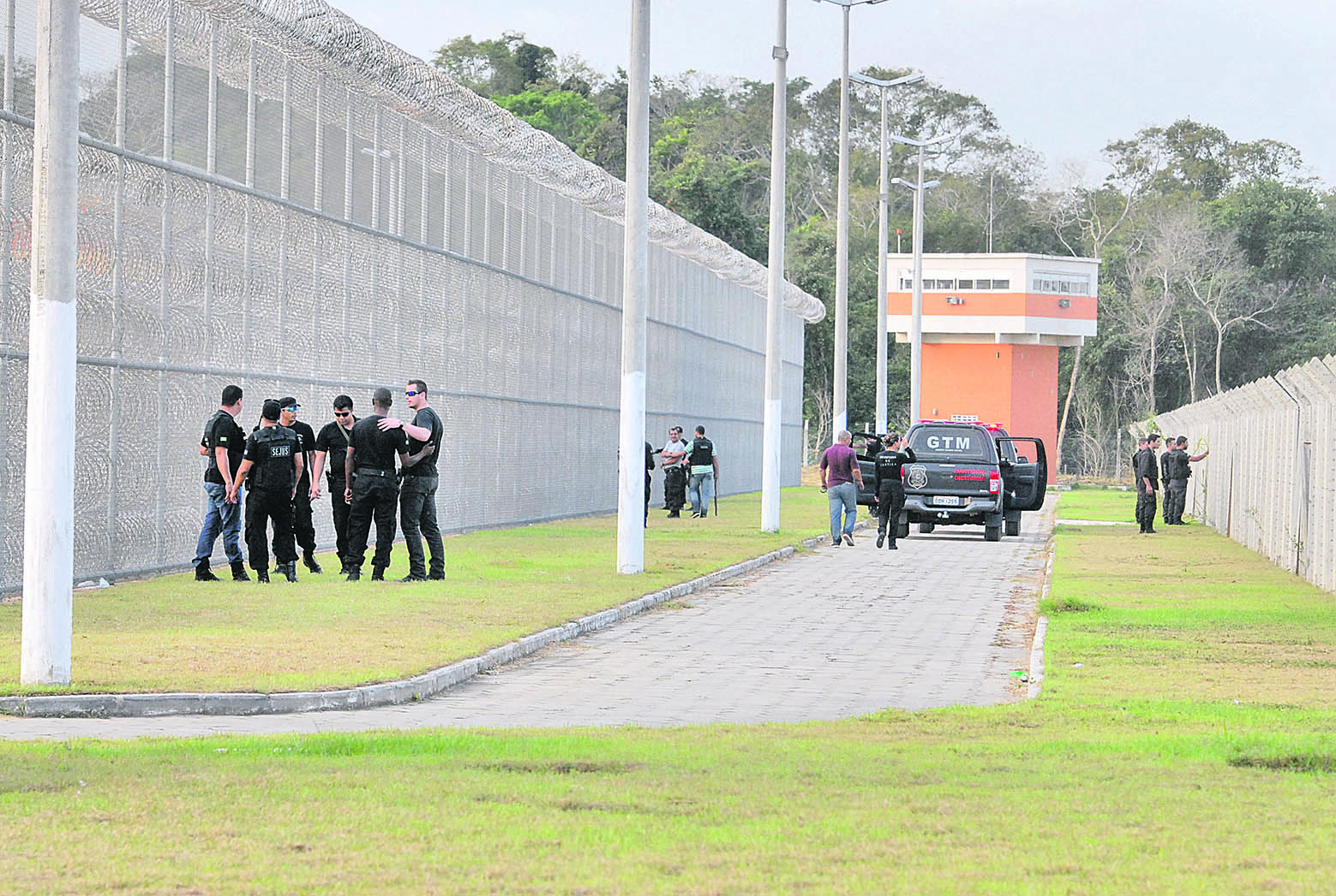 Secretaria da Justiça abriu seleção, incluindo cadastro de reserva, para trabalhar como inspetor penitenciário em diversos municípios. (Foto: Kadidja Fernandes — 11/08/2013)
