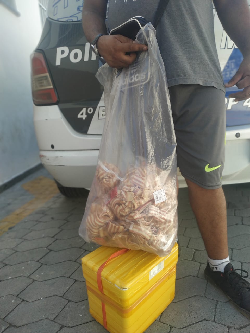 Vendedor ambulante foi uma das vítimas do assalto ao ônibus (Foto: Kananda Natielly)