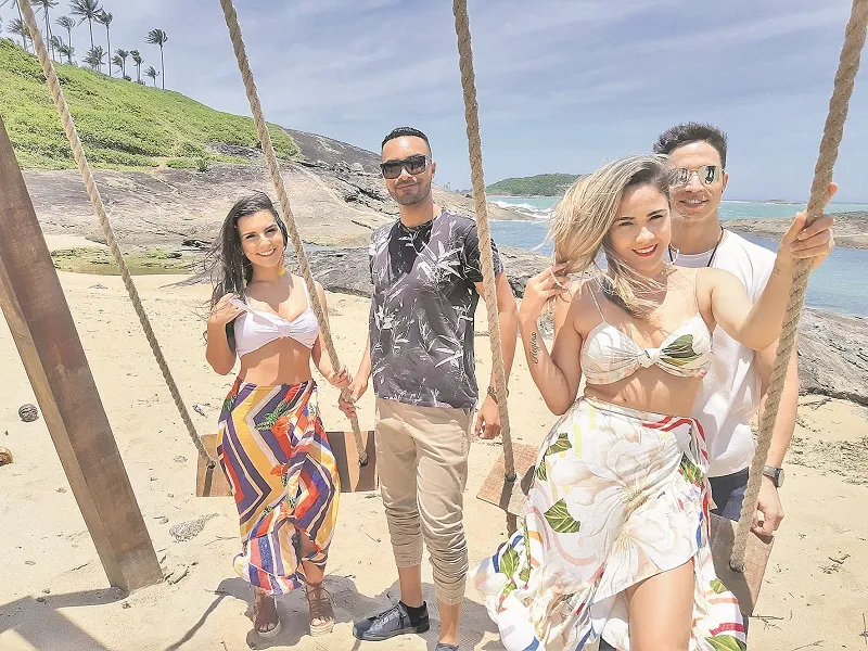 Imagem ilustrativa da imagem Verão chega com novidades em 35 praias do Estado