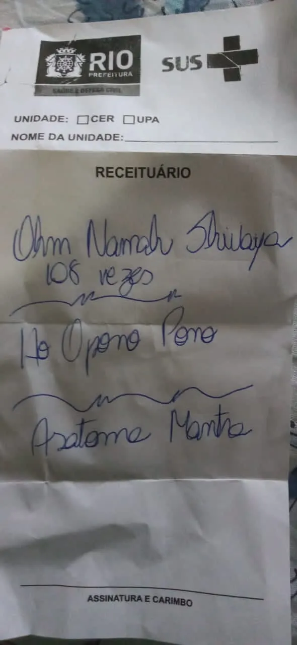 Imagem ilustrativa da imagem Paciente recebe diagnóstico de possessão espiritual e médica receita mantras