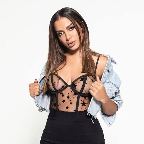 Imagem ilustrativa da imagem “Mulher é muito dramalhão”, diz Anitta