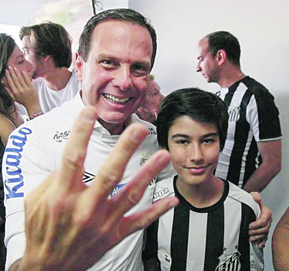 Imagem ilustrativa da imagem Ala do TSE quer acelerar assinatura eletrônica