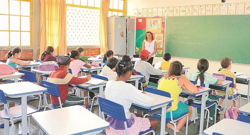 Imagem ilustrativa da imagem Cinco prefeituras abrem seleção de professores