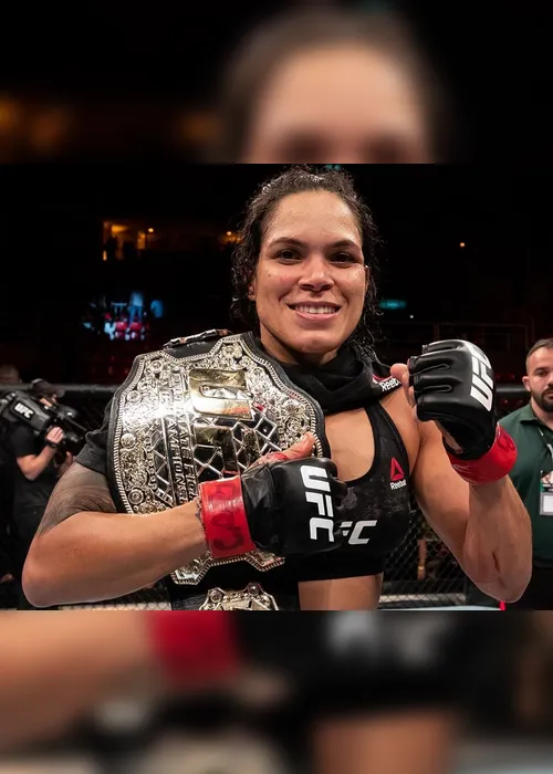 Imagem ilustrativa da imagem Após dominar rival, Amanda Nunes vence por pontos no UFC 245