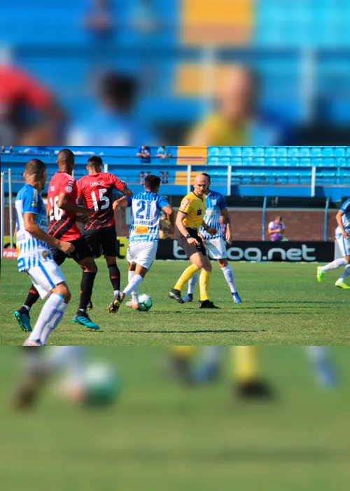 Imagem ilustrativa da imagem Avaí e Athletico-PR se despedem do Brasileirão com empate