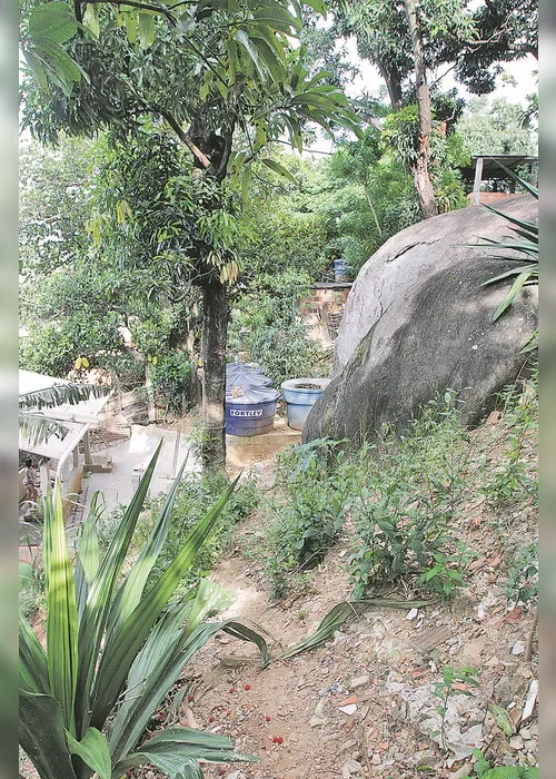 
          Imagem ilustrativa da imagem Risco alto de desabamento
          