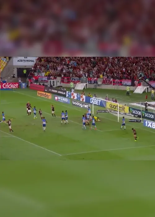 Imagem ilustrativa da imagem Flamengo goleia Avaí por 6 a 1 diante de 69 mil torcedores. Veja gols