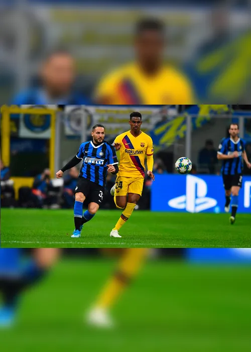 Imagem ilustrativa da imagem Inter de Milão perde do Barcelona e é eliminada na Liga dos Campeões