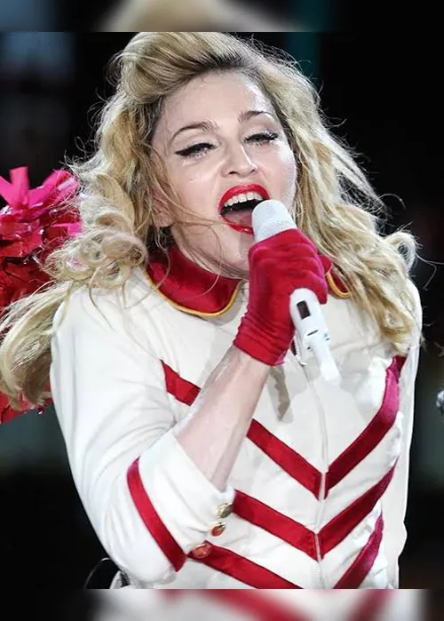 Imagem ilustrativa da imagem Faixa 'God Control' gravada por Madonna, pode virar caso de Justiça nos EUA