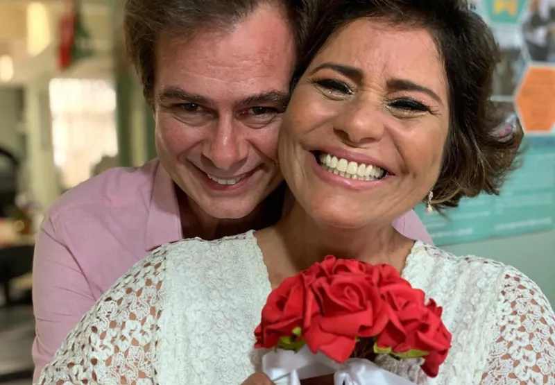 João Vitti e Valéria se casaram nesta quarta-feira