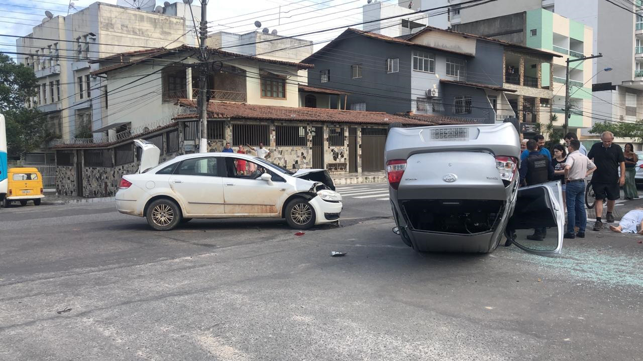 Americano estava dirigindo o Etios (Foto: Divulgação/ Guarda Municipal de Vila Velha)