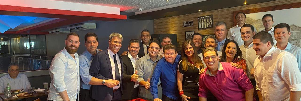 Almoço de fim de ano com os deputados estaduais (Foto: Divulgação)