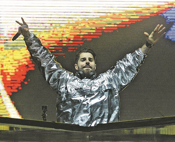 O DJ Alok comanda as picapes no próximo dia 30 (Foto: )