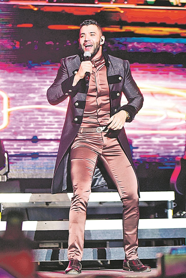 O sertanejo Gusttavo Lima é atração do dia 3 (Foto: Agnews)