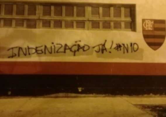Muro da Gávea foi pichado na última quinta-feira (26) (Foto: Reprodução/Facebook)