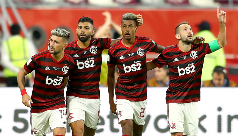 Arrascaeta, Gabigol, Bruno Henrique e Everton Ribeiro comemoram um dos gols do Flamengo (Foto: Divulgação / Fifa)