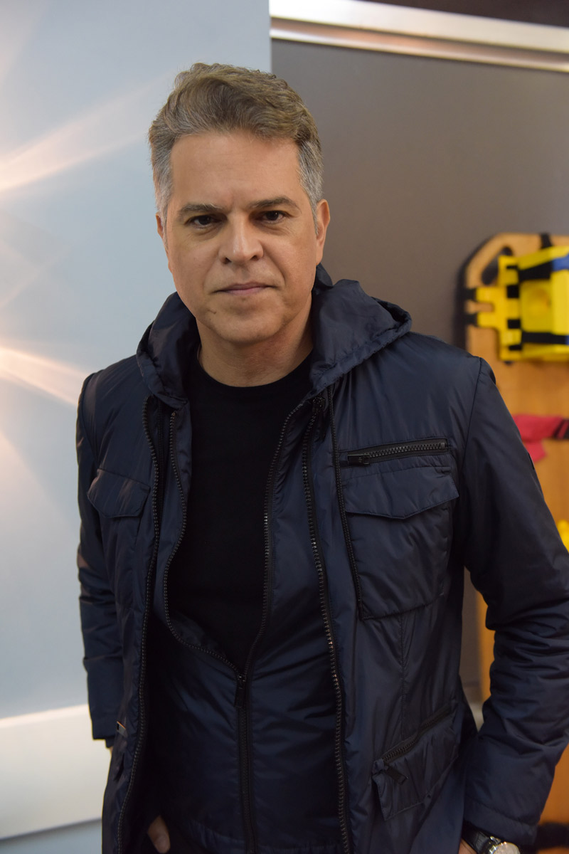 Juan Alba (Foto: Divulgação / Record TV)