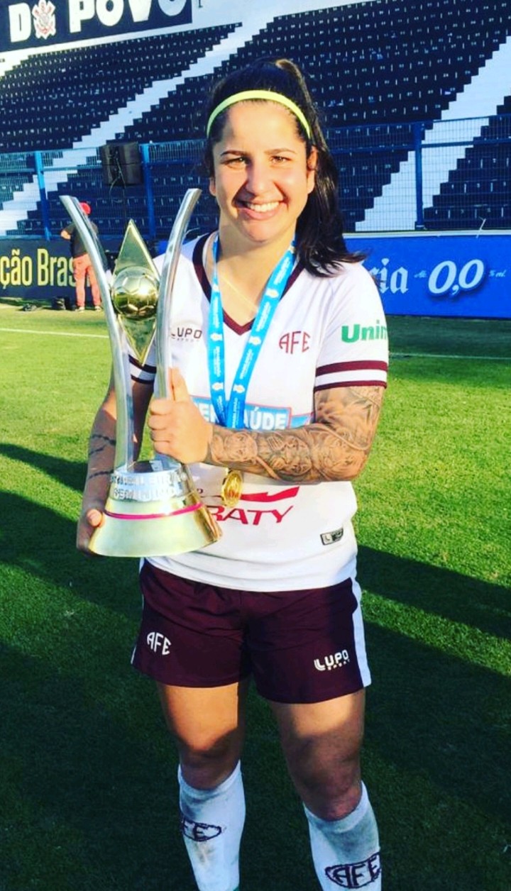 Luana Menegardo, jogadora capixaba da Ferroviária (Foto: Arquivo Pessoal)