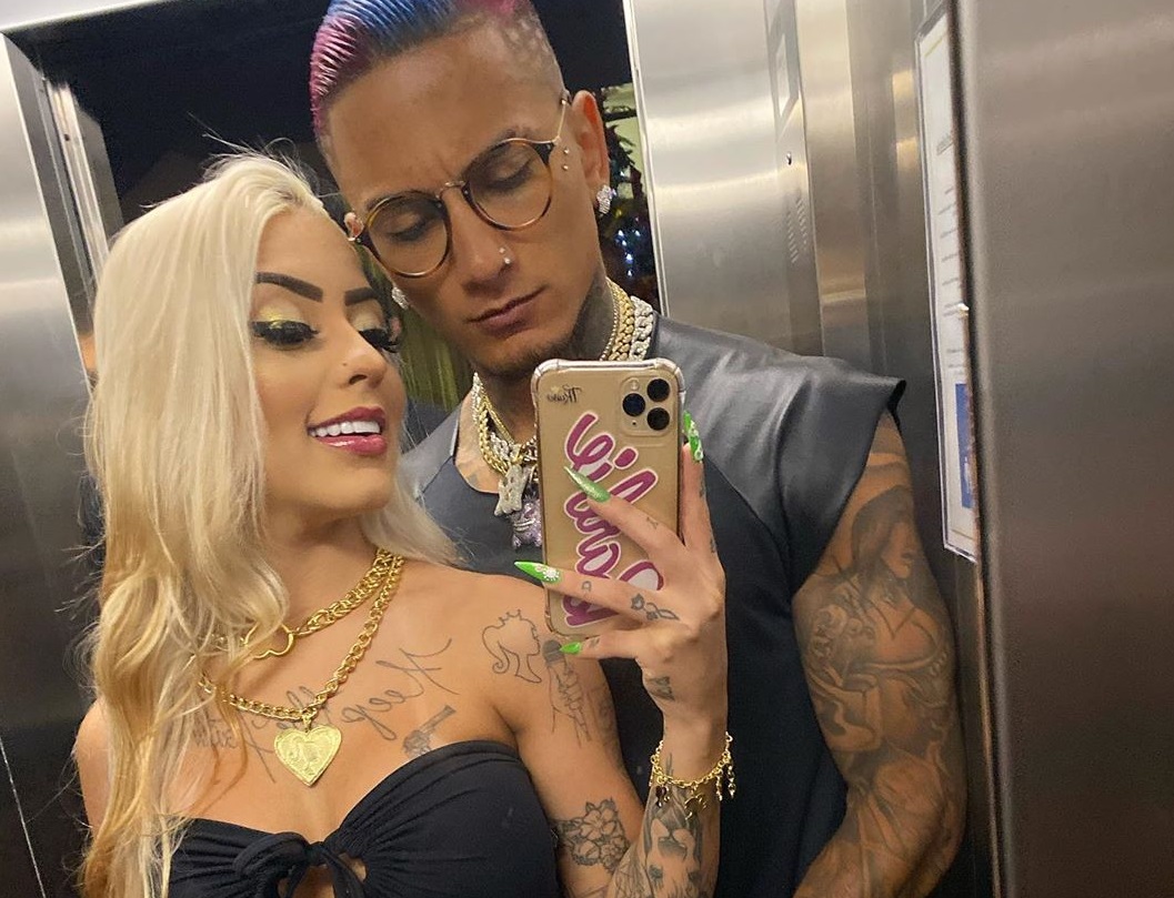 A funkeira MC Mirella publicou um vídeo ao lado do namorado, Dynho Alves, que intrigou os fãs. (Foto: Reprodução/Instagram/@mcmirella)