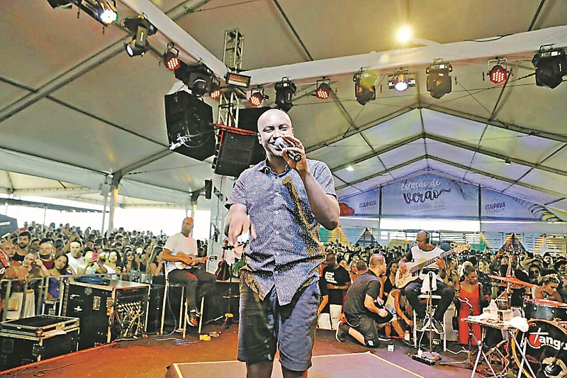 Thiaguinho (Foto: Bruno Lira/Divulgação)