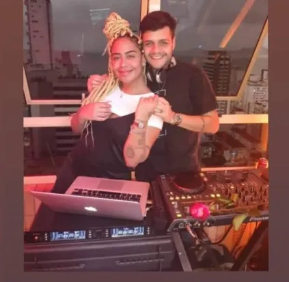 Imagem ilustrativa da imagem Grávida, irmã de Neymar tenta reconciliação com Gabigol, diz colunista