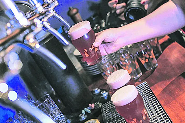Imagem ilustrativa da imagem Funcionário de cervejaria fez ameaças após ser demitido há 20 dias: “Não tenho nada a perder”