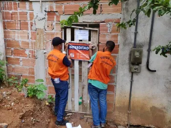Imagem ilustrativa da imagem Defesa Civil de Vitória interdita 30 casas durante período chuvoso