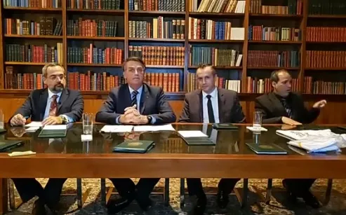 Imagem ilustrativa da imagem Governo federal anuncia aumento do piso dos professores