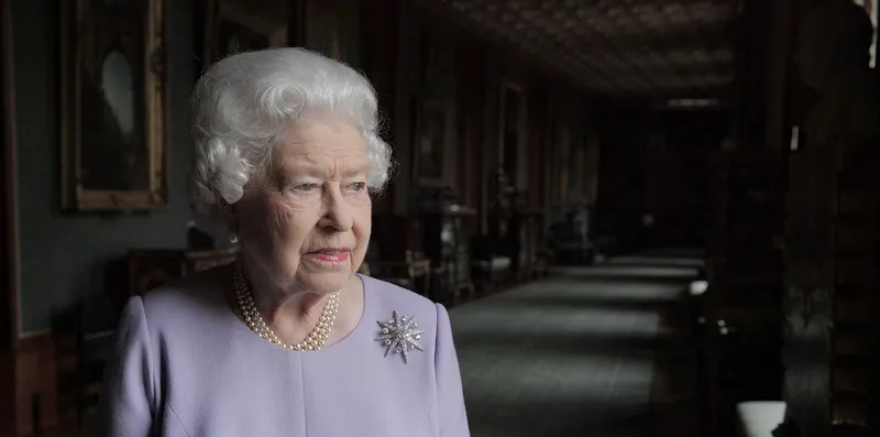Imagem ilustrativa da imagem Crise na realeza: rainha Elizabeth convoca reunião de emergência com Harry