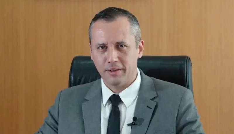 Imagem ilustrativa da imagem Governo suspende edital anunciado por Alvim em vídeo associado ao nazismo