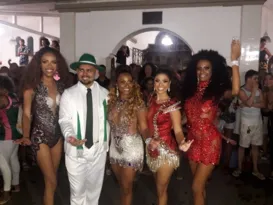 Imagem ilustrativa da imagem Pela primeira vez, mulher trans é eleita rainha do Carnaval de Vitória