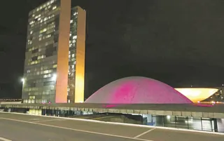 Imagem ilustrativa da imagem Governo conversará com senadores que o traíram