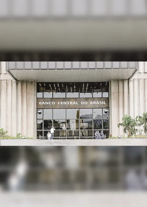 Imagem ilustrativa da imagem Guardar dinheiro em banco vai passar a dar prejuízo