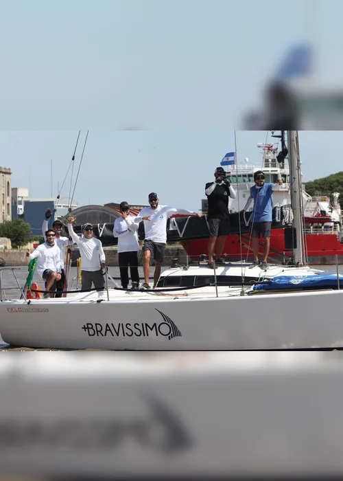 Imagem ilustrativa da imagem Veleiro capixaba faz história e vence regata em Punta del Este