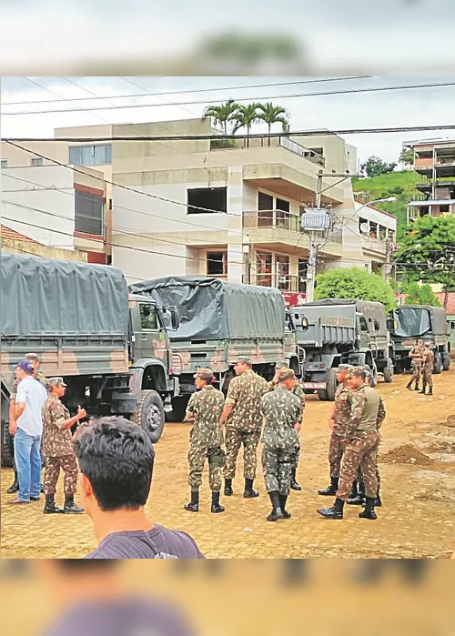 Imagem ilustrativa da imagem Exército limpa escolas e órgãos públicos