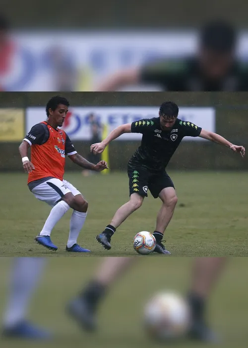 Imagem ilustrativa da imagem Botafogo perde jogo-treino para o Estrela
