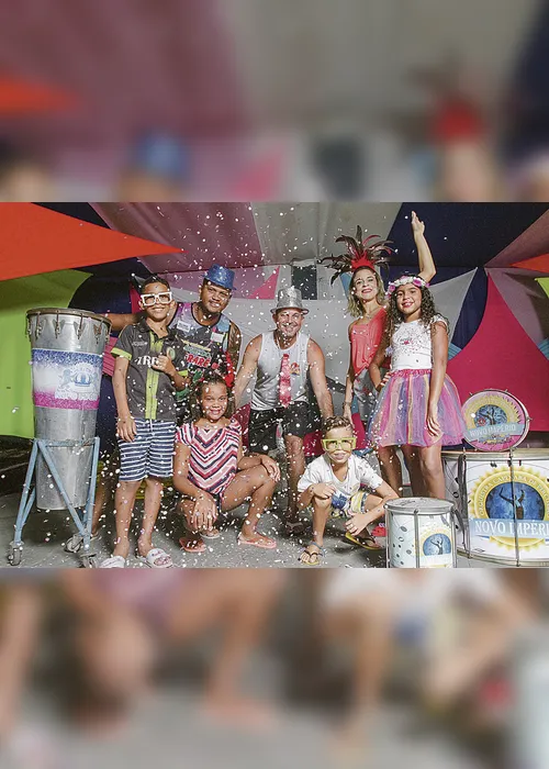 Imagem ilustrativa da imagem Pais e filhos unidos na folia de Carnaval