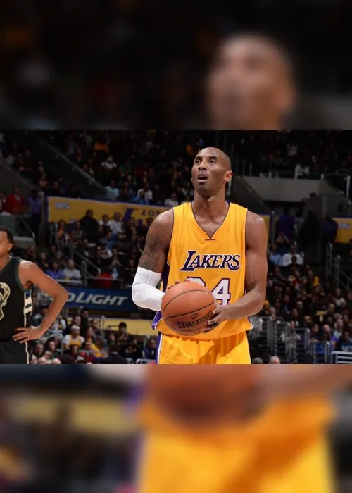 Imagem ilustrativa da imagem Prometo dar continuidade ao seu legado, diz LeBron sobre Kobe Bryant